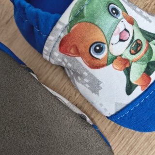 Kapcie wzór SUPERBOHATER